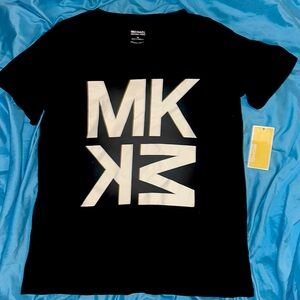 Size medium basic black and white never been worn fresh tags Michael Kors shirt